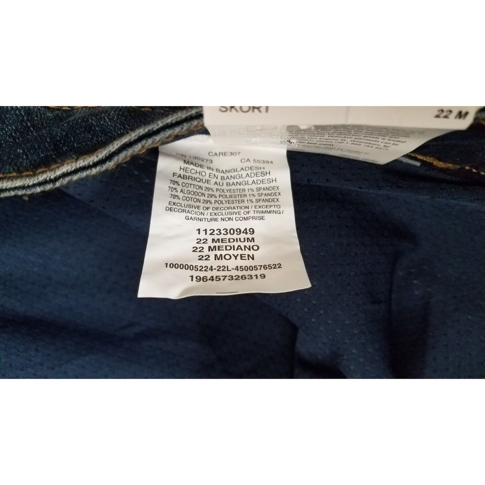 Lee Skort Mid Rise Stormy Lines Blue Denim Jean Women Size 22 M NEW - Picture 4 of 5